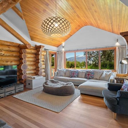 The Log House Villa Wanaka Buitenkant foto