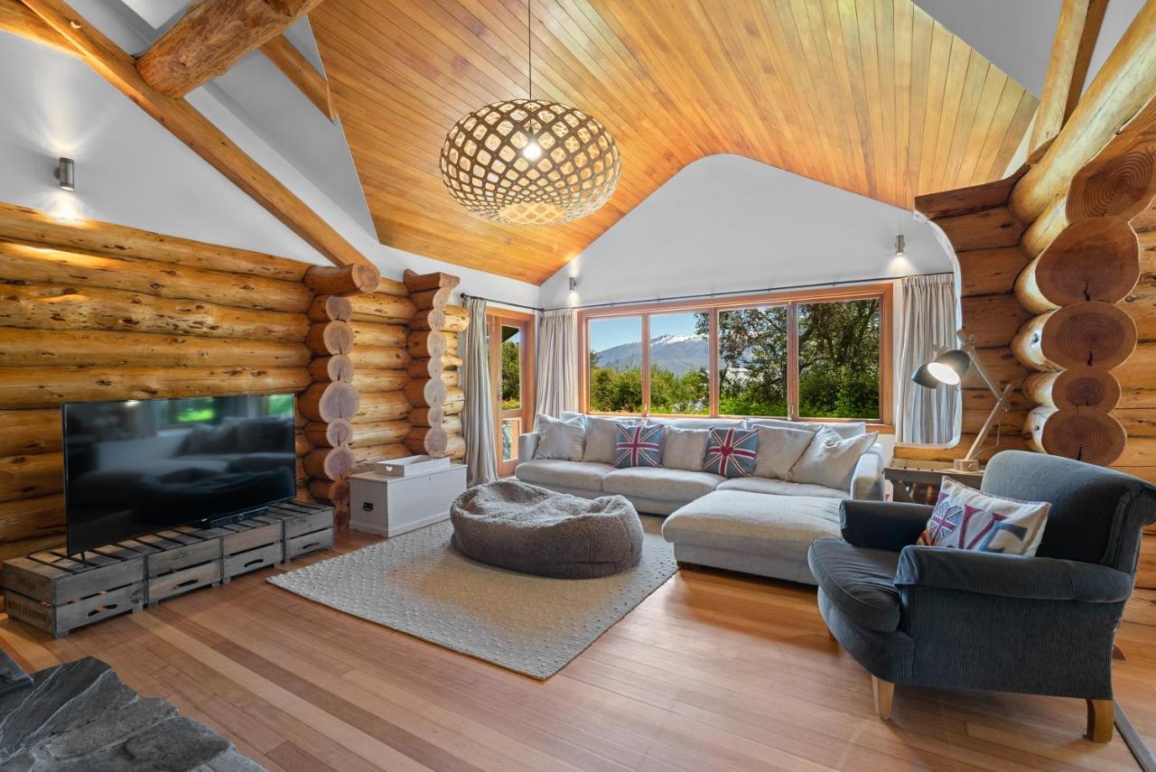 The Log House Villa Wanaka Buitenkant foto