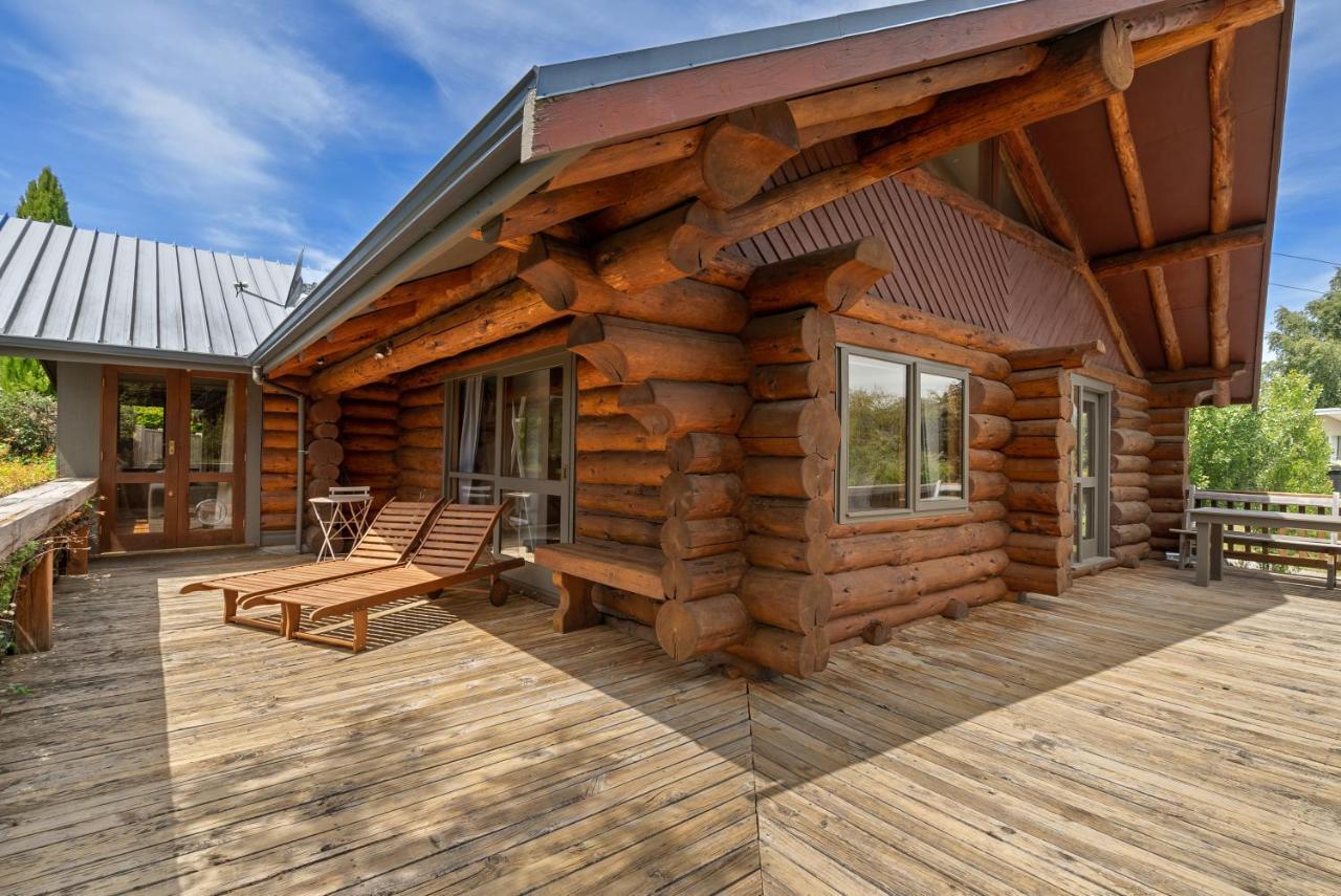The Log House Villa Wanaka Buitenkant foto